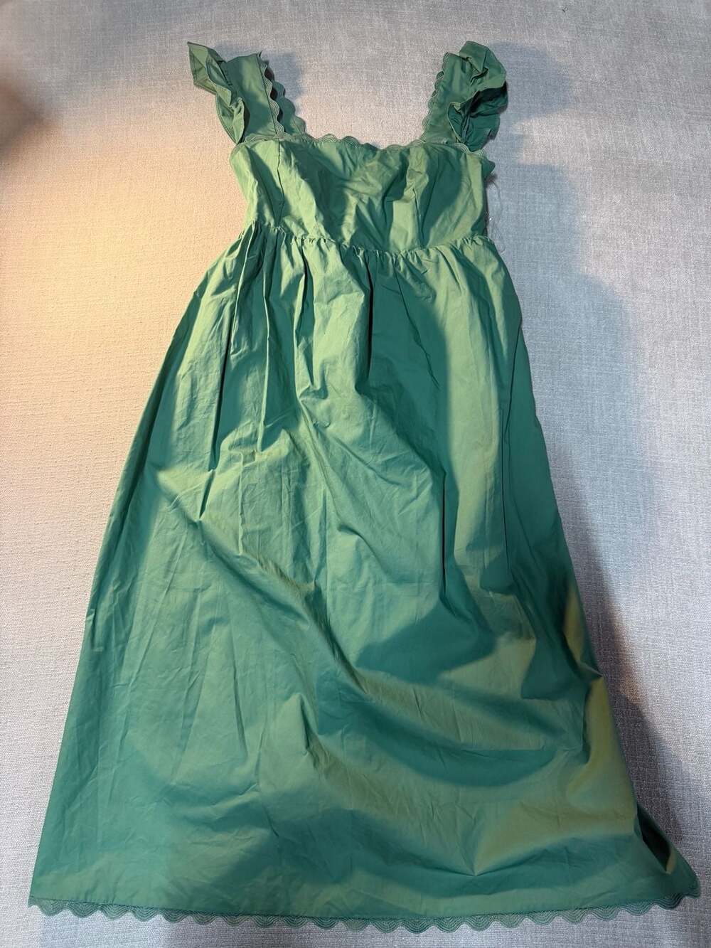 JR Fashion Apparel & Accessories Green Scallop Trim Ruffled Midi Dress